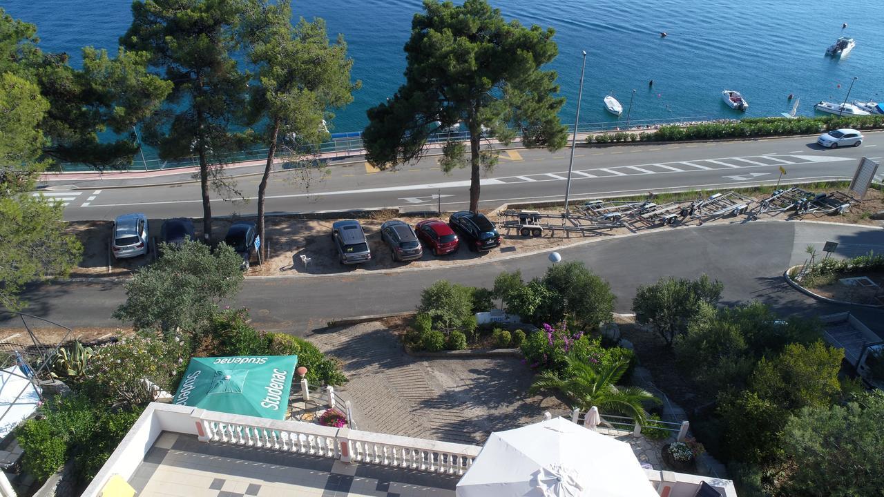 Apartments Villa Julija Mali Lošinj Exterior foto